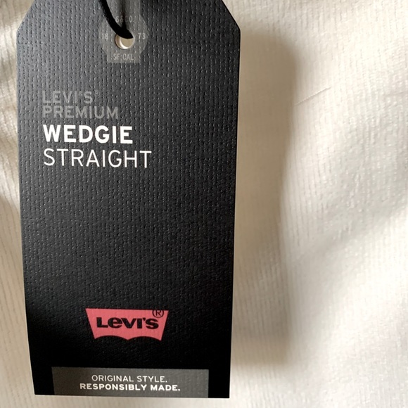 Levi’s wedgie straight high rise jean - tofu white - Picture 9 of 11